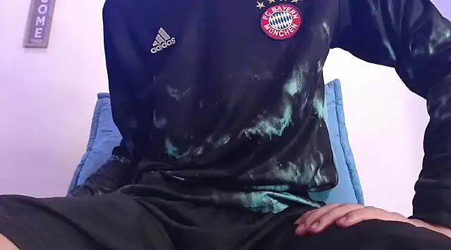 harrytomson 1 online show from February 13, 2025, 9:41 am