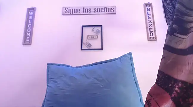 harrytomson 1 online show from February 24, 2025, 5:54 am