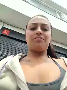 Snapshot of Fantasy-gil chatting on March 13, 2025, 6:45 pm Fantasy-gil online show from March 13, 2025, 6:45 pm