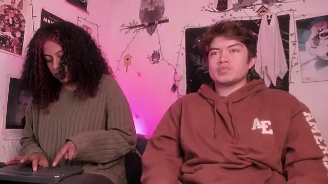 hothoneychile online show from December 20, 2025, 3:35 am