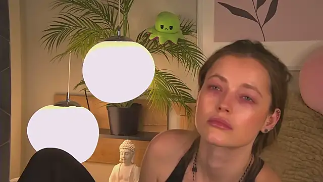 Snapshot of AshleyDouglas chatting on January 28, 2025, 9:30 am AshleyDouglas online show from January 28, 2025, 9:30 am