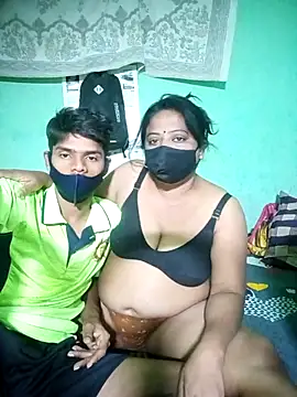 Snapshot of Group_Of_Lust chatting on April 13, 2026, 2:11 pm Group Of Lust online show from April 13, 2026, 2:11 pm