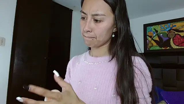 Snapshot of tatiana_valencia chatting on February 18, 2025, 3:43 pm tatiana valencia online show from February 18, 2025, 3:43 pm