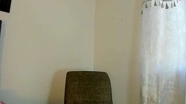 Snapshot of tatiana_valencia chatting on May 11, 2026, 12:44 pm tatiana valencia online show from May 11, 2026, 12:44 pm