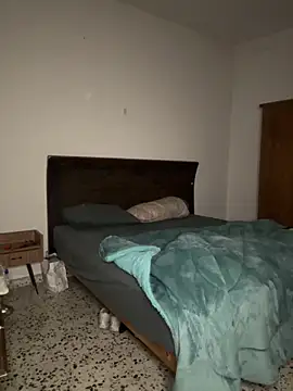 Snapshot of moody1996- chatting on March 19, 2025, 2:16 am moody1996- online show from March 19, 2025, 2:16 am