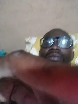 BigDTee98 online show from January 13, 2026, 4:56 pm