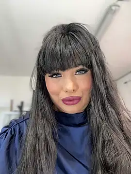 Alexa Miss online show from September 21, 2025, 6:20 pm