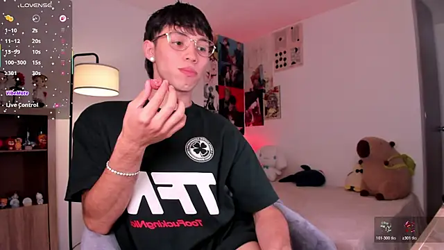 angel bless19 online show from February 3, 2026, 9:09 pm