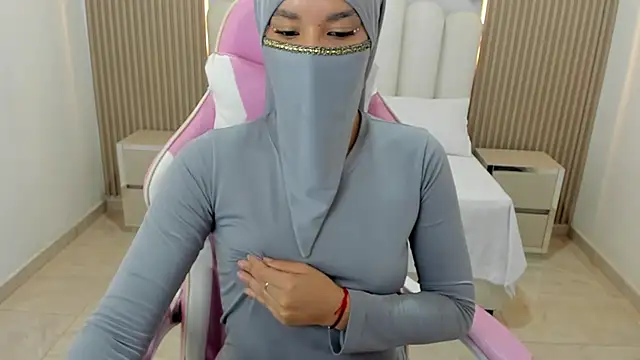 Hanaa latif online show from February 7, 2025, 2:58 pm