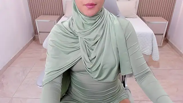 Hanaa latif online show from March 3, 2025, 2:15 pm