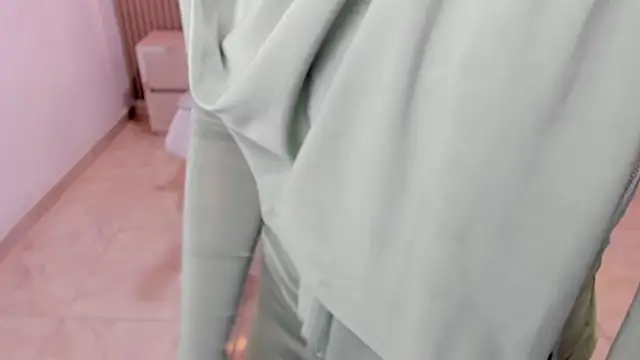 Hanaa latif online show from March 17, 2025, 6:11 pm