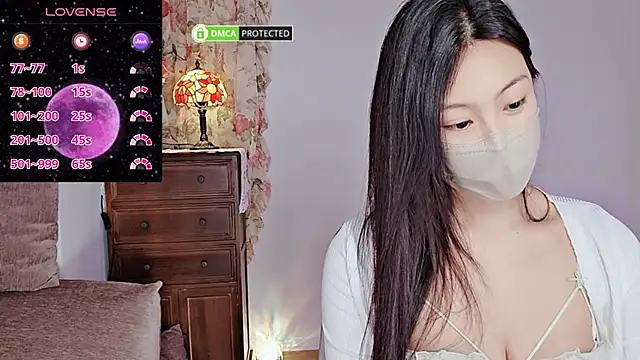 Snapshot of L-Moonlight chatting on January 14, 2025, 3:47 pm L-Moonlight online show from January 14, 2025, 3:47 pm