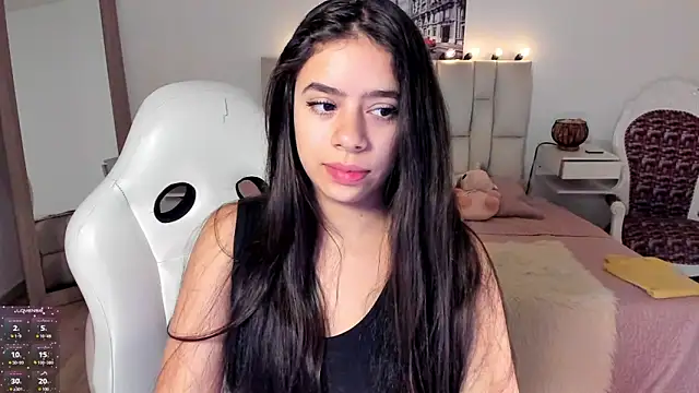 zoe turnner 18 online show from September 22, 2025, 11:34 am