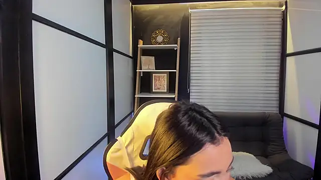 lilithTeen1  online show from December 30, 2024, 4:42 am