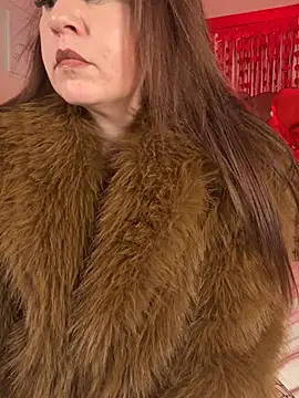 Sweety  venus online show from February 15, 2026, 8:38 pm