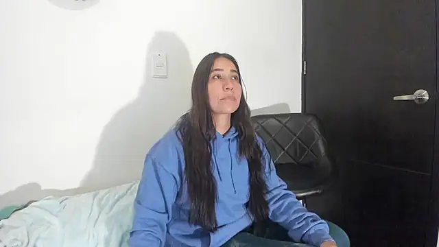 electra hunt online show from December 21, 2024, 11:02 pm