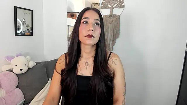 Snapshot of electra_hunt chatting on May 6, 2026, 11:54 pm electra hunt online show from May 6, 2026, 11:54 pm