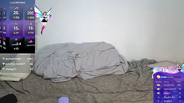 Coralie20  online show from December 3, 2024, 7:10 am