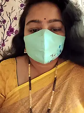 neelu-hoty online show from January 19, 2025, 4:12 am