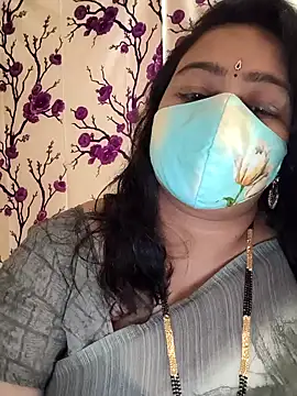 neelu-hoty online show from January 20, 2025, 3:07 pm