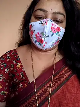 neelu-hoty online show from February 1, 2025, 5:39 am