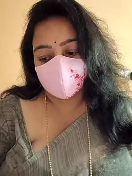 neelu-hoty online show from February 7, 2025, 2:37 pm