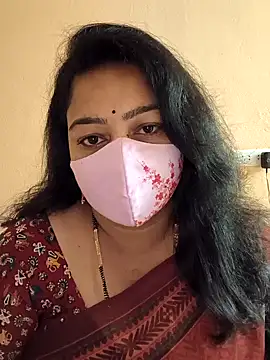 neelu-hoty online show from February 8, 2025, 12:49 am