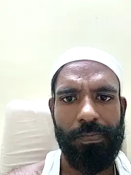 Chocolate stud10 online show from October 2, 2025, 9:05 am