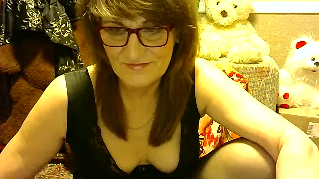 Manulyonok51 online show from November 11, 2025, 2:28 pm