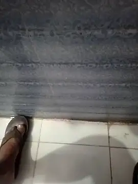 kunalmishra2003 online show from December 18, 2025, 2:50 am