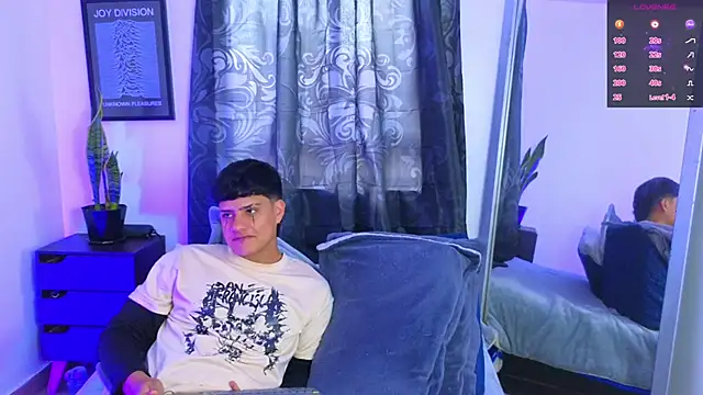 LilithAndJacob online show from October 19, 2025, 8:31 pm