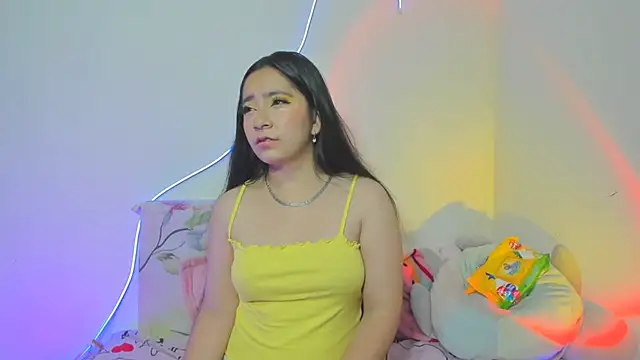 Snapshot of litle_mily_ chatting on October 30, 2025, 9:26 pm litle mily online show from October 30, 2025, 9:26 pm