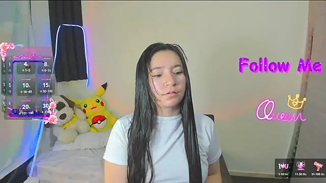 Snapshot of litle_mily_ chatting on February 26, 2026, 1:37 am litle mily online show from February 26, 2026, 1:37 am