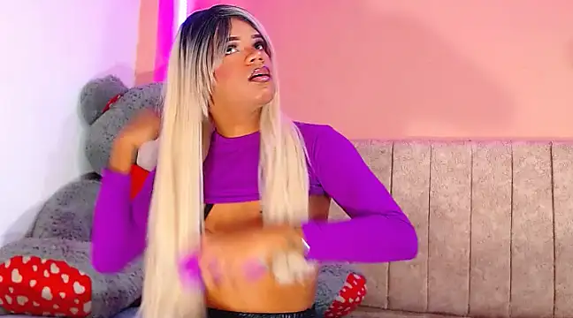 vanessa nauthygirls online show from February 6, 2025, 6:24 pm