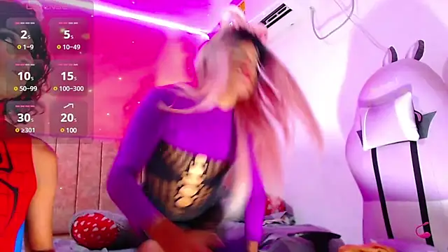 vanessa nauthygirls online show from March 18, 2025, 7:31 pm