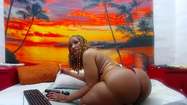 Snapshot of KARLASKYYxx chatting on April 27, 2026, 6:28 pm KARLASKYYxx online show from April 27, 2026, 6:28 pm