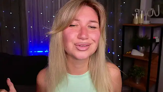 Snapshot of MilaBott chatting on June 30, 2026, 7:15 pm MilaBott online show from June 30, 2026, 7:15 pm