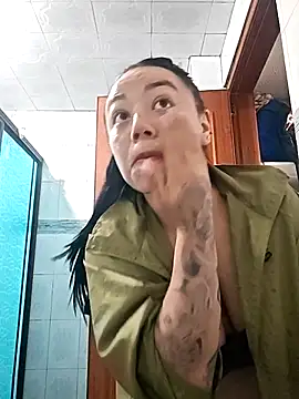 helena smith online show from October 22, 2025, 3:07 am