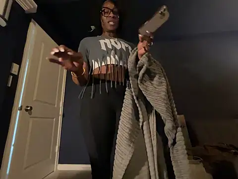 wynterheat online show from April 14, 2026, 6:25 pm