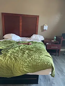 sexuallysubmissiveCD online show from March 6, 2026, 3:41 pm