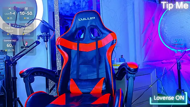 Rich boy01 online show from March 18, 2026, 3:42 am