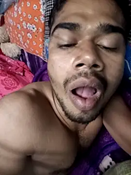 Snapshot of 900irani chatting on January 25, 2025, 3:40 am 900irani online show from January 25, 2025, 3:40 am