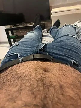 Snapshot of tikitaka97 chatting on December 7, 2024, 4:25 pm tikitaka97 online show from December 7, 2024, 4:25 pm