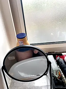 TallBoy2810 online show from October 23, 2025, 10:36 am