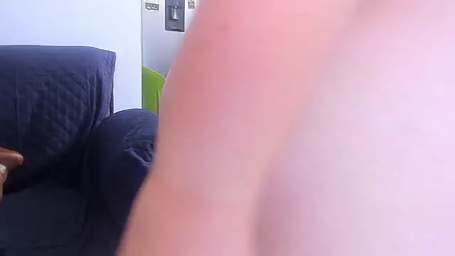 Emma-evans online show from November 8, 2025, 2:50 pm