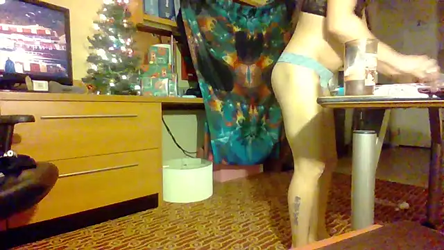 fantasymade69 online show from December 22, 2024, 7:11 am