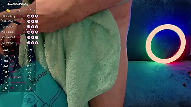 sasha nik online show from October 7, 2025, 11:18 am