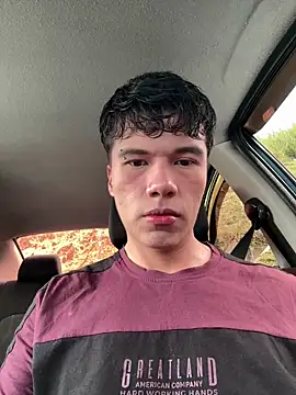 Logan smith1 online show from October 5, 2025, 3:32 pm