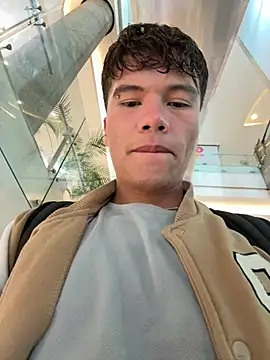 Logan smith1 online show from February 13, 2026, 7:32 pm