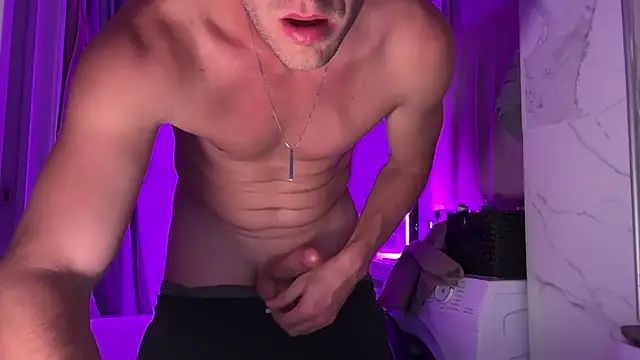 macsosss online show from September 26, 2025, 1:48 pm